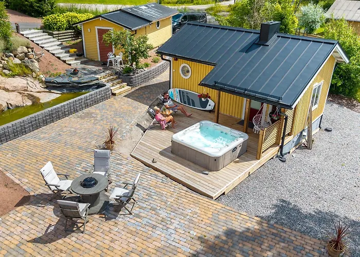 Norrby Tinyhouse Semesterbostad